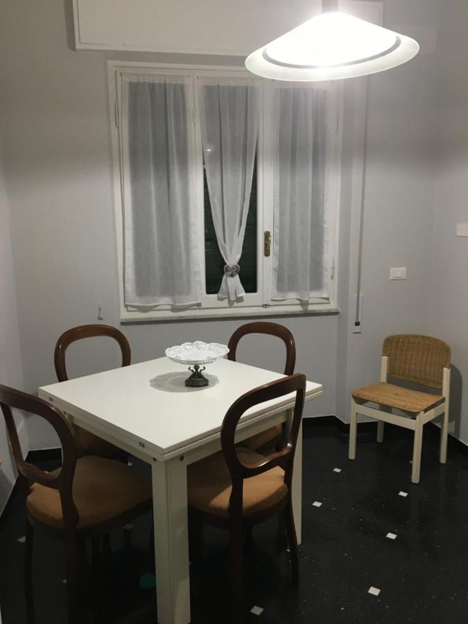 Casa Di Aldo: Una Casa Nel Centro Di Nervi. Genua Exteriör bild