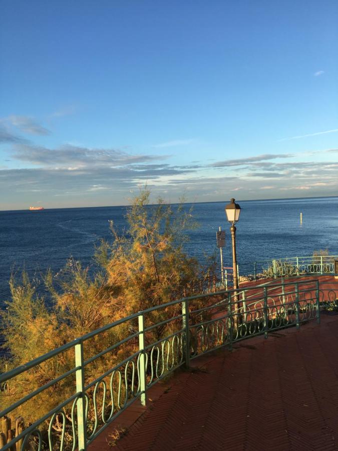 Casa Di Aldo: Una Casa Nel Centro Di Nervi. Genua Exteriör bild